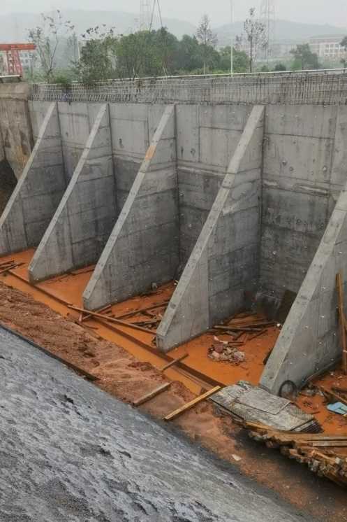 商丘睢阳区锚杆式挡土墙